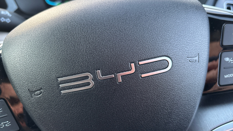 BYD Seal U 1.5 DM-i AWD Design 5dr Auto Estate